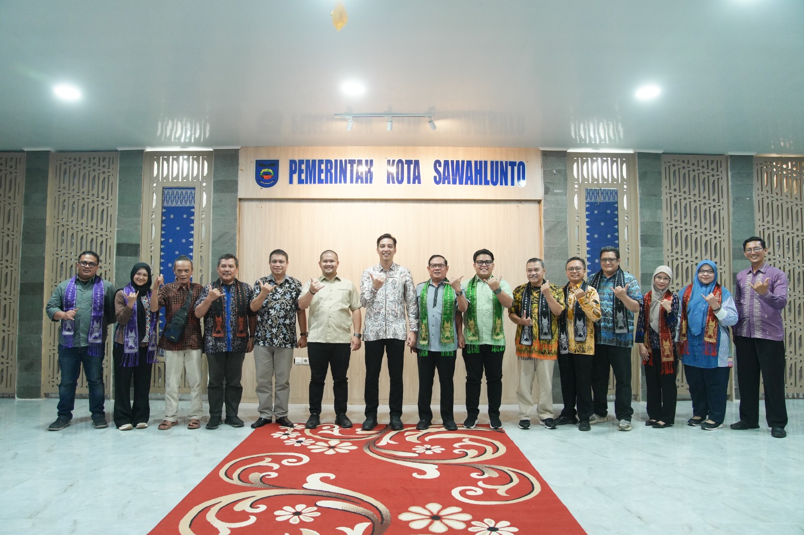 gambar berita