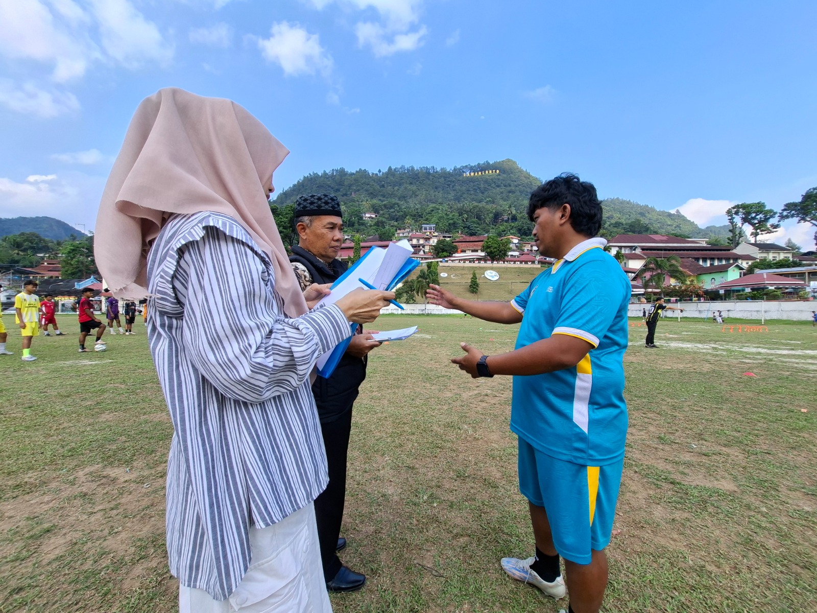 gambar berita