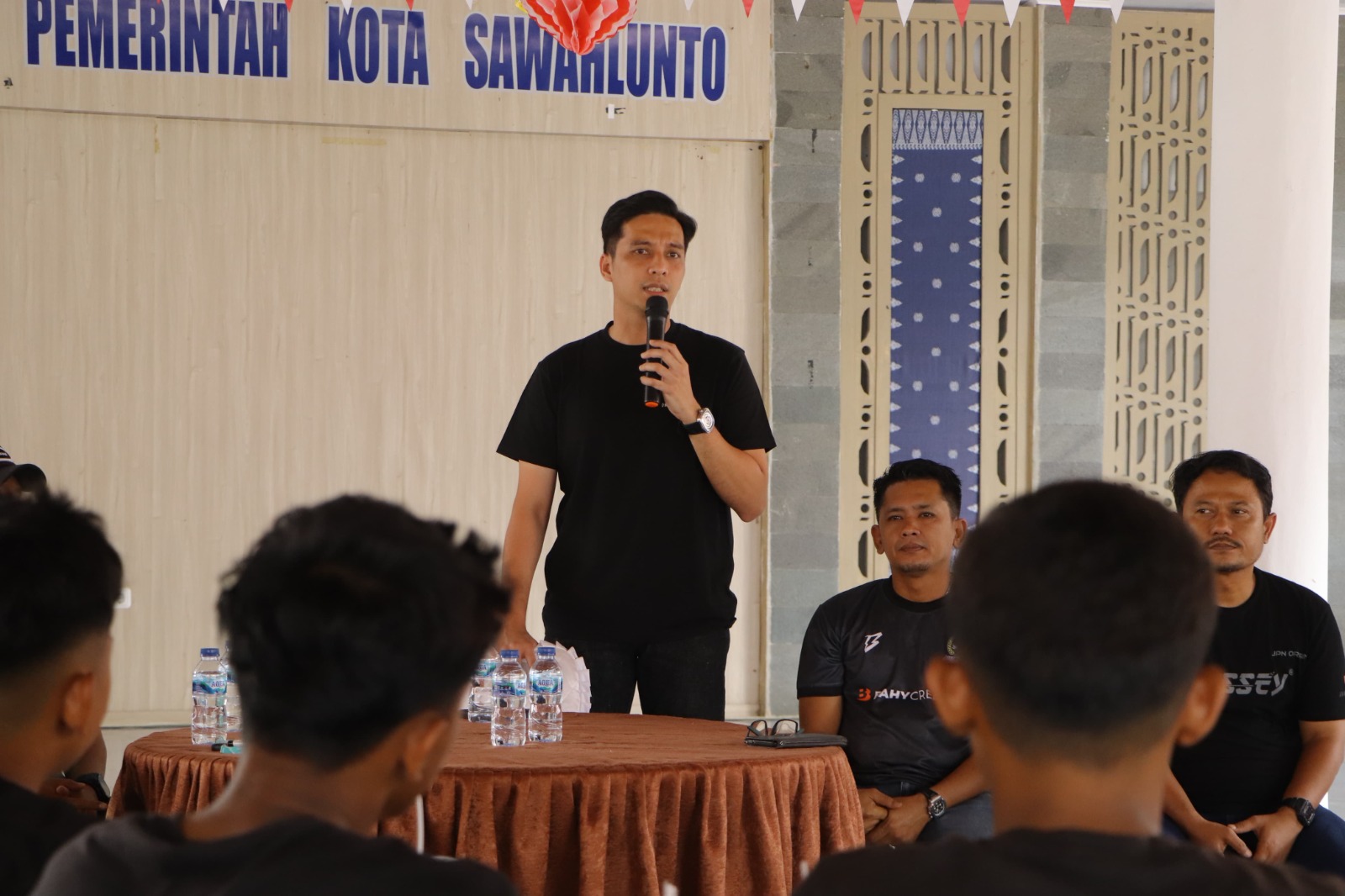 gambar berita