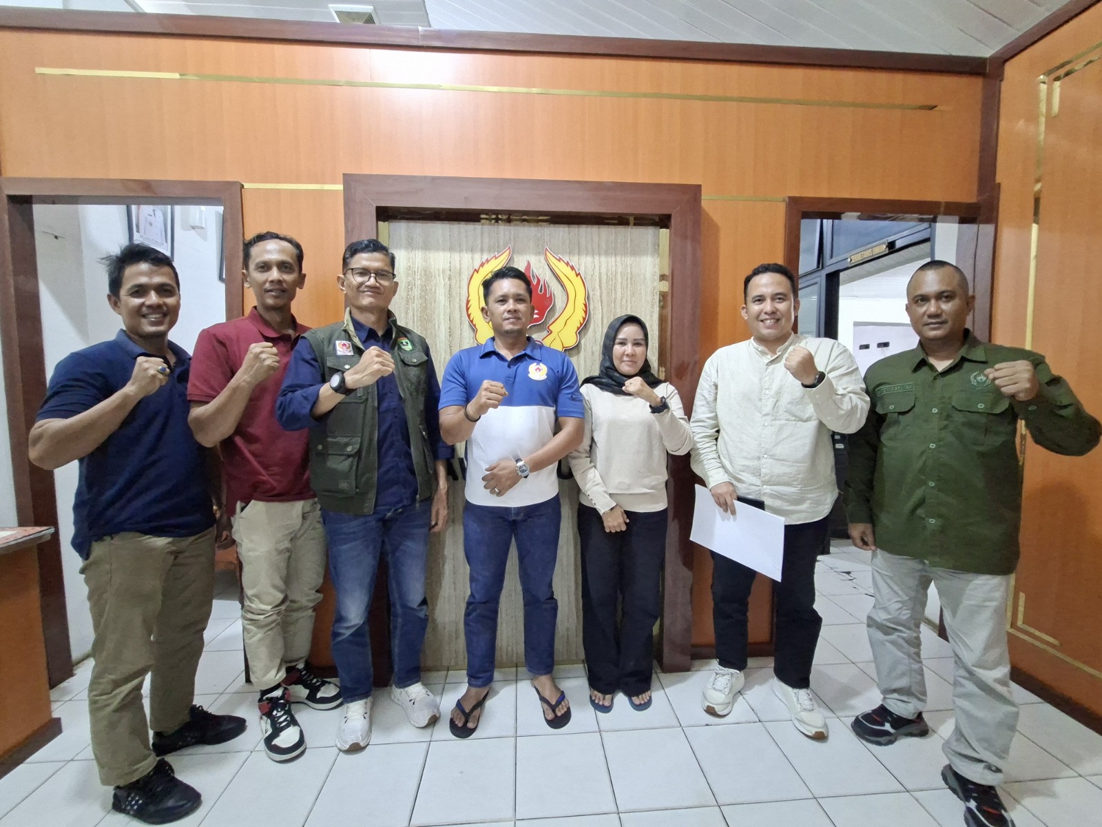 gambar berita